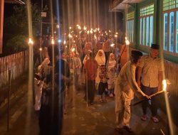 Meriahkan Malam Takbiran dengan Pawai Obor, Pemdes Wayatim Harap Berlanjut Tahun Berikut