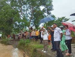 Tinjau Lokasi Banjir, Bupati Kepulauan Sula Instruksikan BPBD Segera Lakukan Normalisasi Kali
