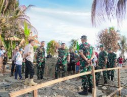Pangdam Pattimura Tinjau Pembangunan Rumah Warga Terdampak Konflik di Halmahera Tengah