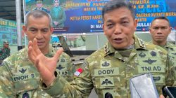 Pangdam XV/Pattimura Berikan Penghargaan Prajurit Berprestasi dan Saksi bagi Pelanggar