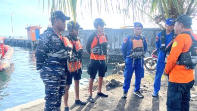 Perahu Terbalik, Tujuh Orang Selamat, Satu dalam Pencarian