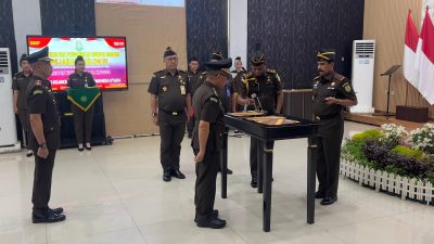 Lantik Aspidsus dan Kajari Halmahera Utara, Kajati Harap Berikan Energi Positif