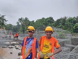Proyek Bronjong BWS Maluku Utara di Halmahera Barat Membantu Kabutuhan Keluarga
