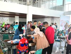 Sambut HUT Bhayangkara, Polres Pulau Morotai Gelar Khitanan Massal dan Donor Darah