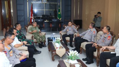 Kapolda Maluku Utara Silaturahmi ke Korem 152/Baabullah untuk Perkuat Sinergi TNI dan Polri