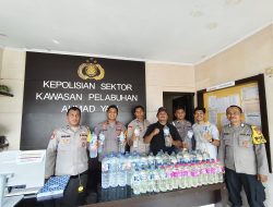 Polsek Pelabuhan Ahmad Yani Menggagalkan Masuknya Puluhan Botol Cap Tikus ke Ternate