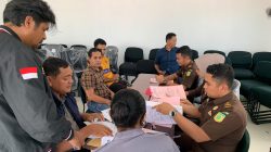 Polda Maluku Utara Serahkan Dua Oknum Pengacara Tersangka Dugaan Pemalsuan Tanda Tangan ke JPU
