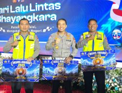 Hari Lalu Lintas Bhayangkara ke-71, Ditlantas Raih Tiga Penghargaan dari Korlantas